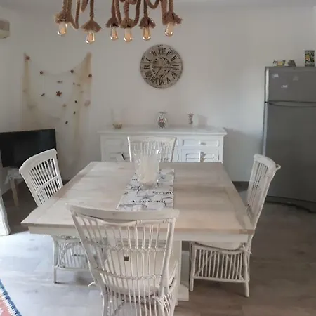 Casa Giummarra Holiday home *