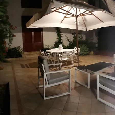 Holiday home Casa Giummarra *